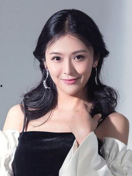 演员红花个人资料,影视界璀璨的璀璨明珠，才华横溢的演技派女神